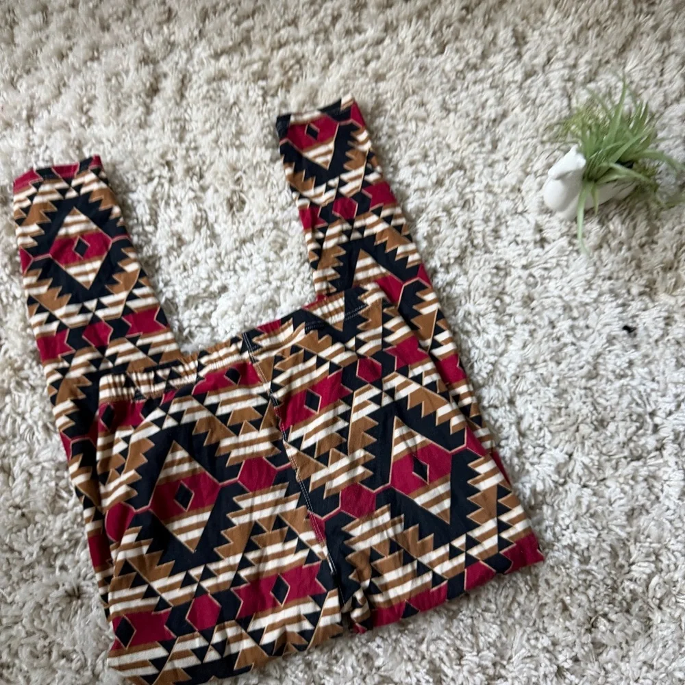 Tribal Print Pants super soft, uncomfortable leggings, tribal, super soft, and c - Picture 1 of 4